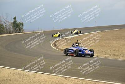 media/Jan-26-2025-CalClub SCCA (Sun) [[cfcea7df88]]/Group 7/Race/